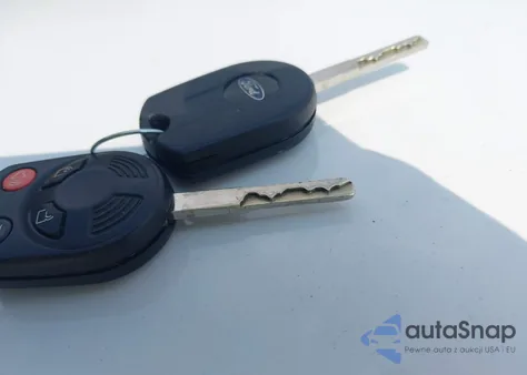 2016 Ford Focus Se from USA, damaged, VIN 1FADP3F28GL284211